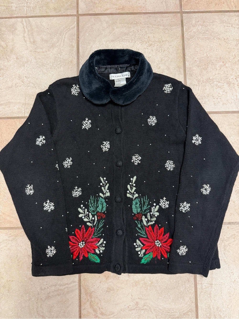 Victoria Jones Vintage Black Holiday Poinsettia Snowflake Sweater Size Medium